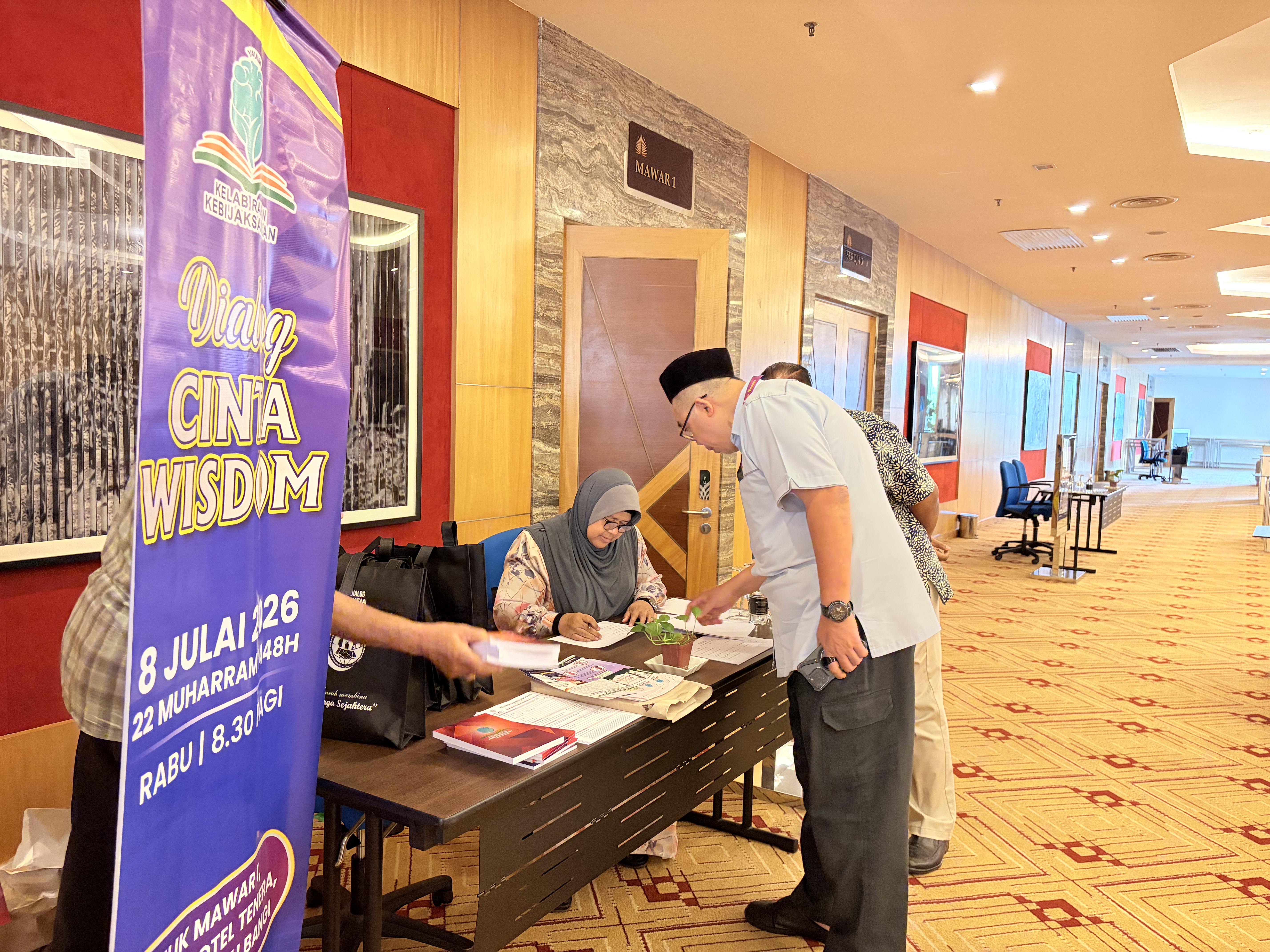 DIALOG CINTA WISDOM